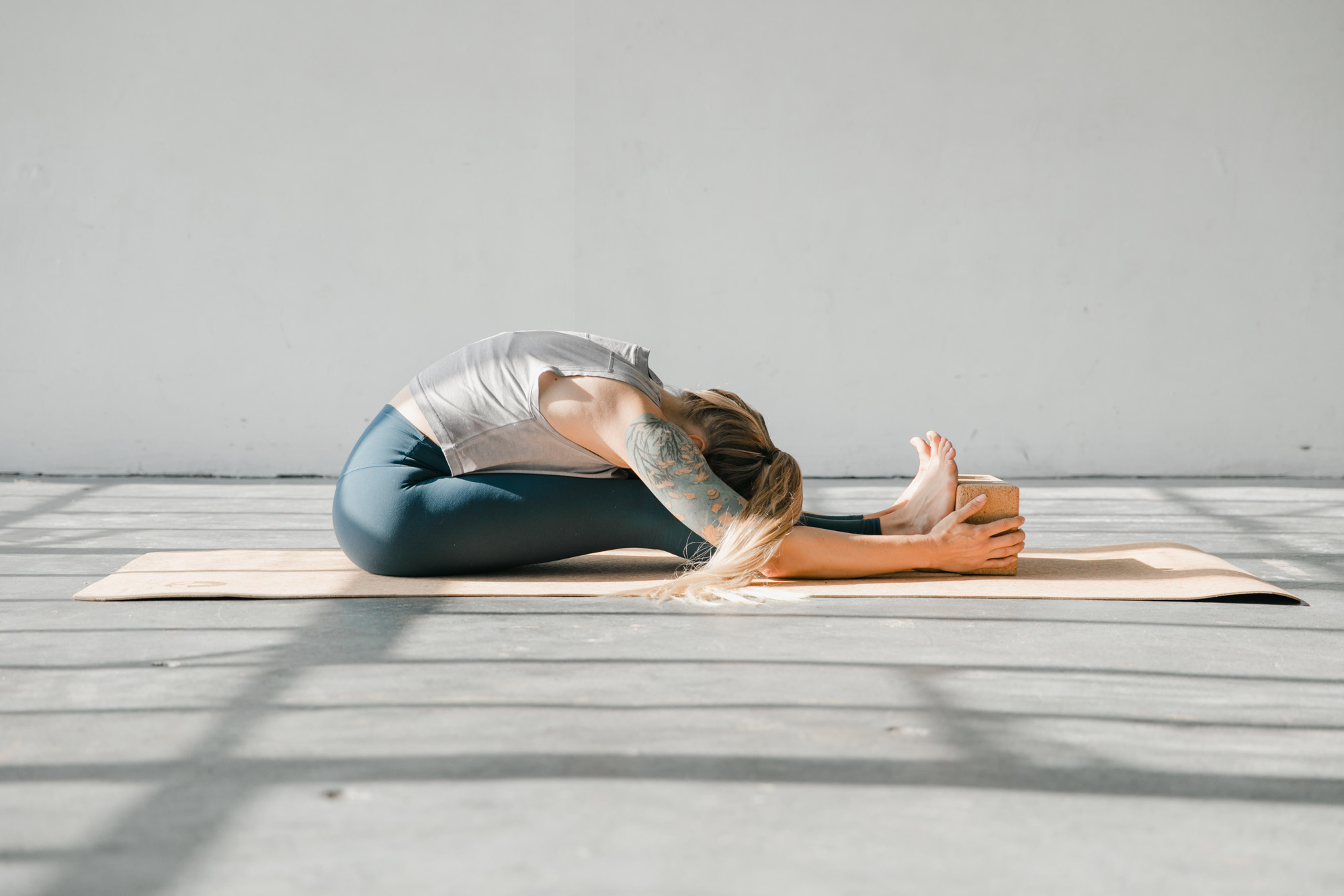 Why you should start using a yoga block too! | Vinyasa yoga poses,  Meditation poses, Yoga photoshoot